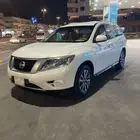 نيسان با فندر Pathfinder (بدي وكاله)