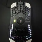 مع الكرتونGlorious Model O ماوس قلوريوس