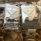 جراكن بنزين جيب ربع مع قواعدهن وقواعد اللوحه والكميره