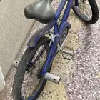 سيكل رامبو ازرق نظيف يوجد فيه دعامات مقاس 24 يعتبر كبير