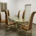 طاولة طعام للبيع