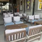 طاولات وكراسي خارجيه عدد الكراسي 50 وعدد الطاولات 12