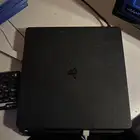 للبيع سوني فور نظيف شرطط