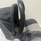 كرسي سياره نظيف استخدام بسيط