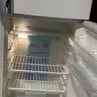 ثلاجه توشيبا نظيفه وشغال ع شرط