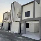 للبيع ادوار ارضيه وشقق علويه بحى الزهور طريق المحاله