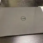 لابتوب من شركة dell