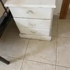 كمودينو وركنه ارضي مكونه من 8 قطع للبيع