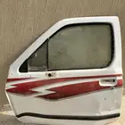 باب ددسن يسار مصدوم