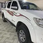 سياره تايوتا للبيع اول مالك لتواصل. الموتر نظيف شرط.