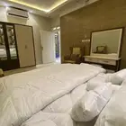 شقة مفروشة   ومسبح بخميس مشيط