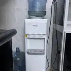 برادة مويا نوع حديث مع اثنين قارورة ماء