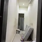 غرفة سائق للإيجار الشهري حي القادسية 800 ريال