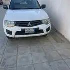 متسوبيشيL200ممتازة 2014 ديزل للبيع