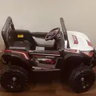 سيارة اطفال وسكوتر