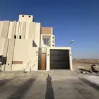 فيلا فاخرة للبيع بمخطط العطير - البدراني
