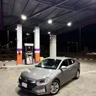 Hyundai ELANTRA 2019 half Full نص فل