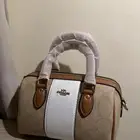 شنطه كوتش ماركة