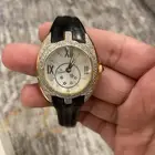 ساعات نسائية