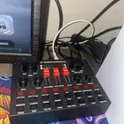 مكسر للبيع