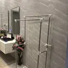 علاق ملابس