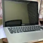 ماك بوك برو 8جيجا رام