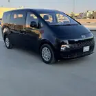 للبيع ستاريا 2023 بنزين ( شبة الجديد )