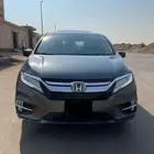 هوندا أوديسي موديل 2019 touring فل الفل