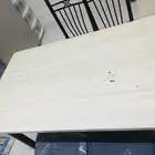 طاوله طعام
