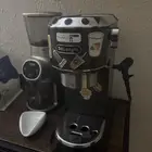 الة قهوة ديلونجي