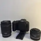 كاميرا وجميع المستلزمات