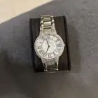 ساعة اللماس استعمال سنتين نظيف ابيعها ب الف قابل للتنازل