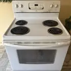 فرن كهربائي شركة kelvinator 4 عيون وفرن وشوايه