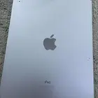 ايباد الجيل العاشر الايباد لايشكي من شي و جديد ومابه اي خدش