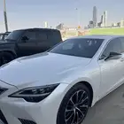 لكزس 2021 500 LS نظيف