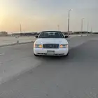 فورد كراون فكتوريا بوليسي ممشى قليل