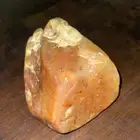 حجر كهرمان للبيع