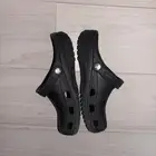 كروكس أسود