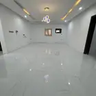 شقه للايجار 3 غرف مطبخ راكب حي الزمرد ابحر الشماليه