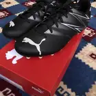 بوت كورة بوما للبيع