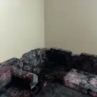 جلسات ارضيه كامل مع فرش مع مكتبه