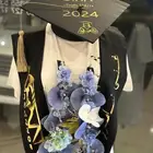 محل للتقبيل بأحد المسارحه