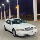 للبيع فورد بوليسي 2004 نظيف جدا