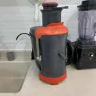 للبيع معدات و أدوات و ديكور محل عصاير بالكامل