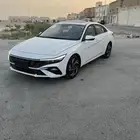 هيونداي النترا 2025 كمفورت اصفار