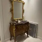 مدخل صناعه مصريه من دمياط مع مرايه من المفروشات الامريكيه