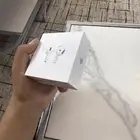 عندي سماعه AirPods 4