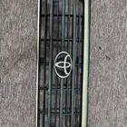 شبك صالون 95-97 ذهبي مستخدم وكاله فيه تبهيت بسيط