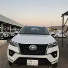 للبيع فورشنر 2023 سعودي 6 سرندل بحالة الوكالة