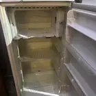 ثلاجه وسط للبيع